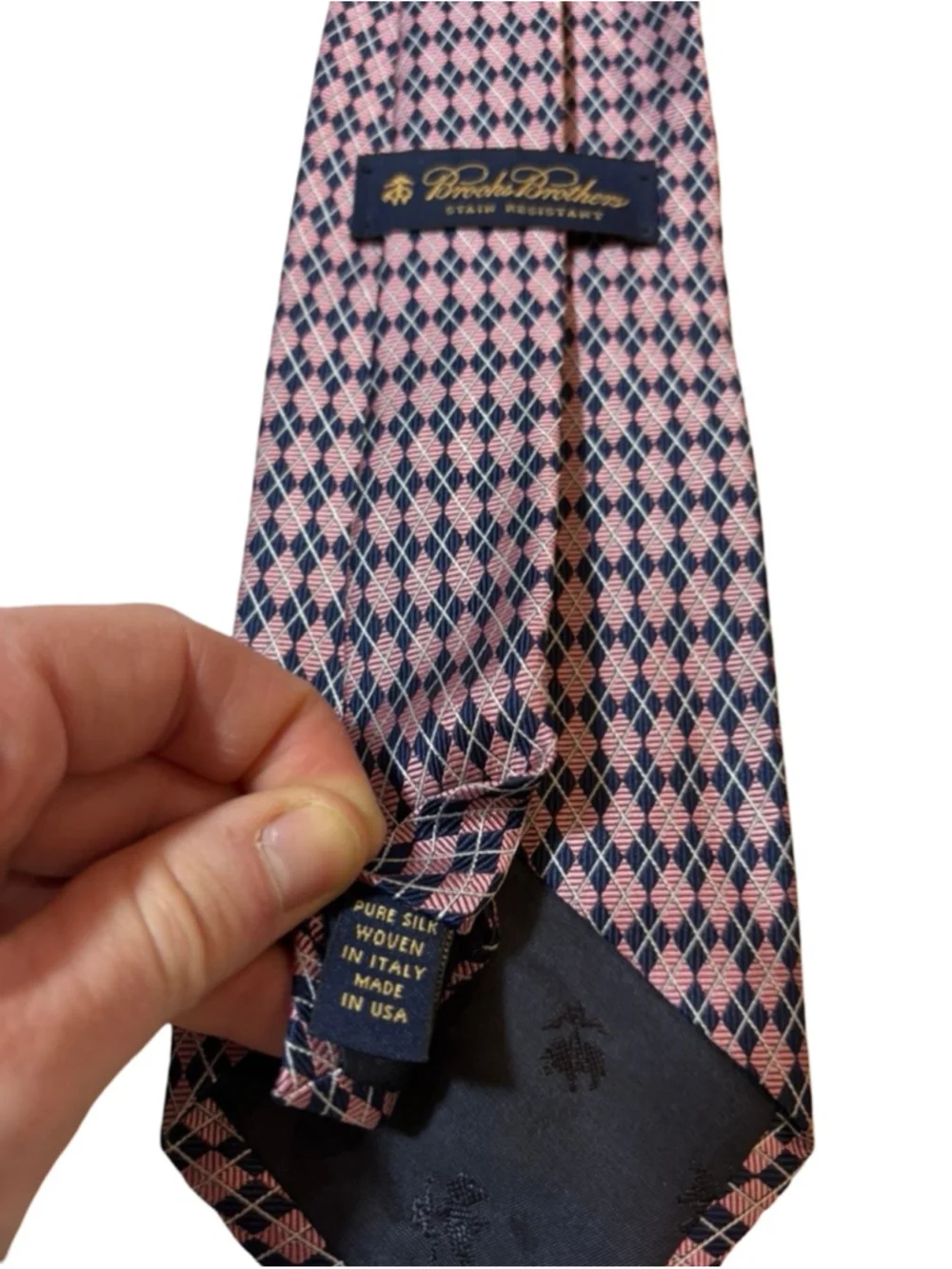 Brooks Brothers Silk Tie Pink Navy Geometric Diamond Pattern Made USA Italy